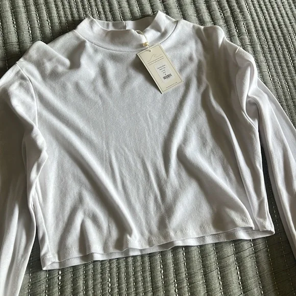 Camille Mock Neck White Long Sleeve Crop Top - Picture 2 of 4